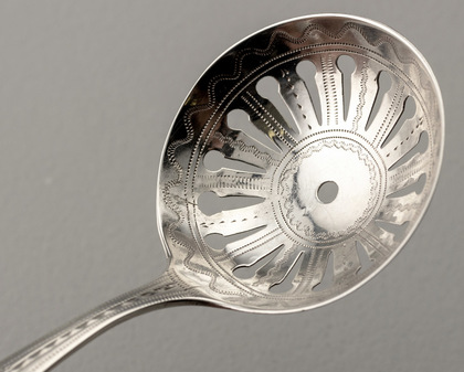 Georgian Silver Caddy Spoon With Pierced Bowl - George Burrows